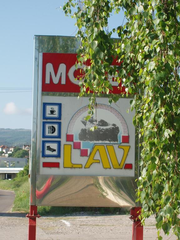 Motel Lav ชาพลินา ภายนอก รูปภาพ