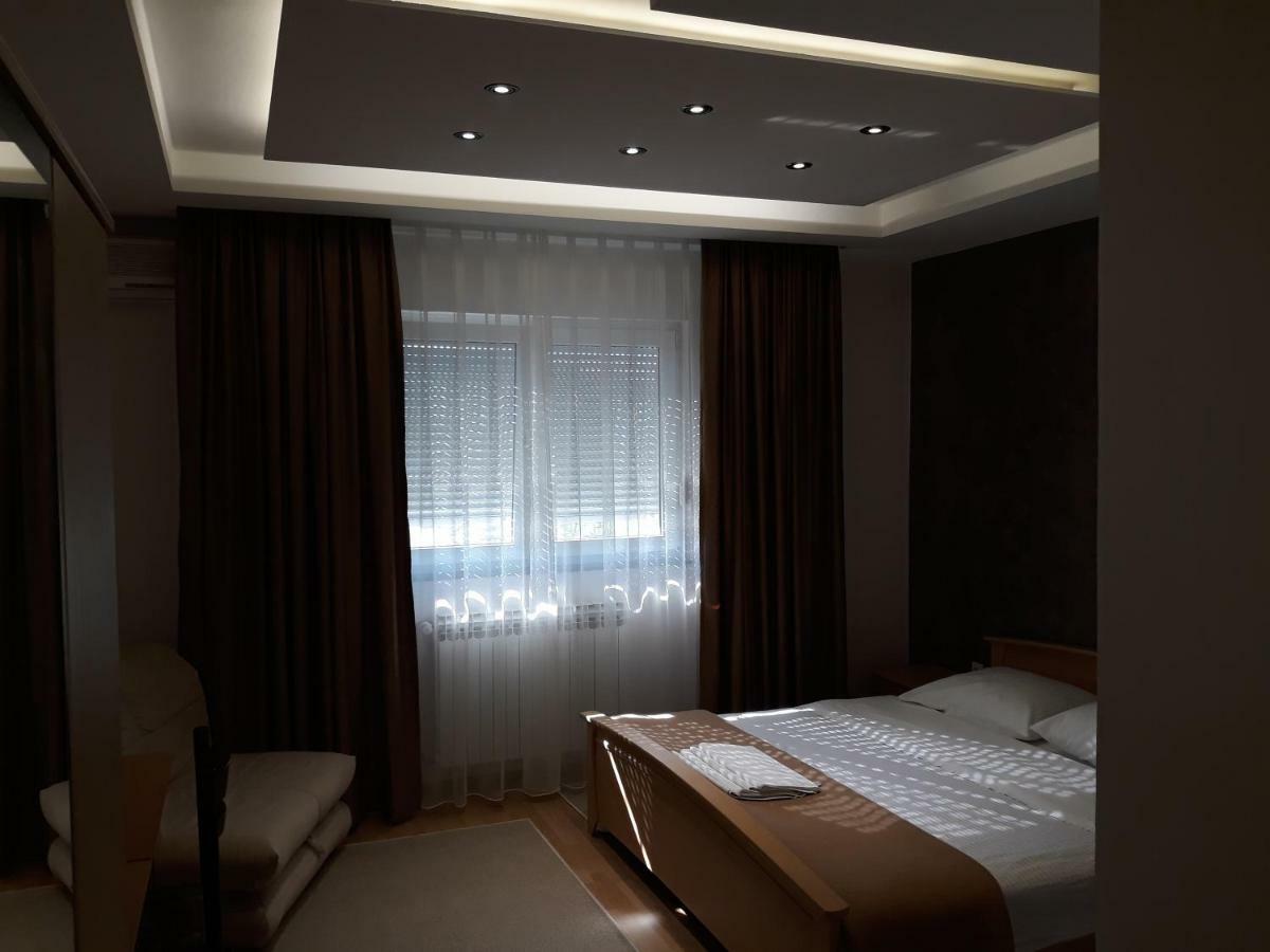 Motel Lav ชาพลินา ภายนอก รูปภาพ